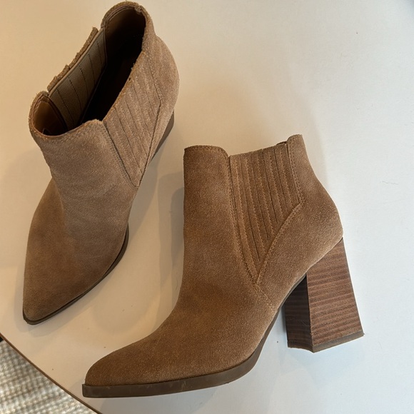 Marc Fisher Booties - Picture 3 of 5
